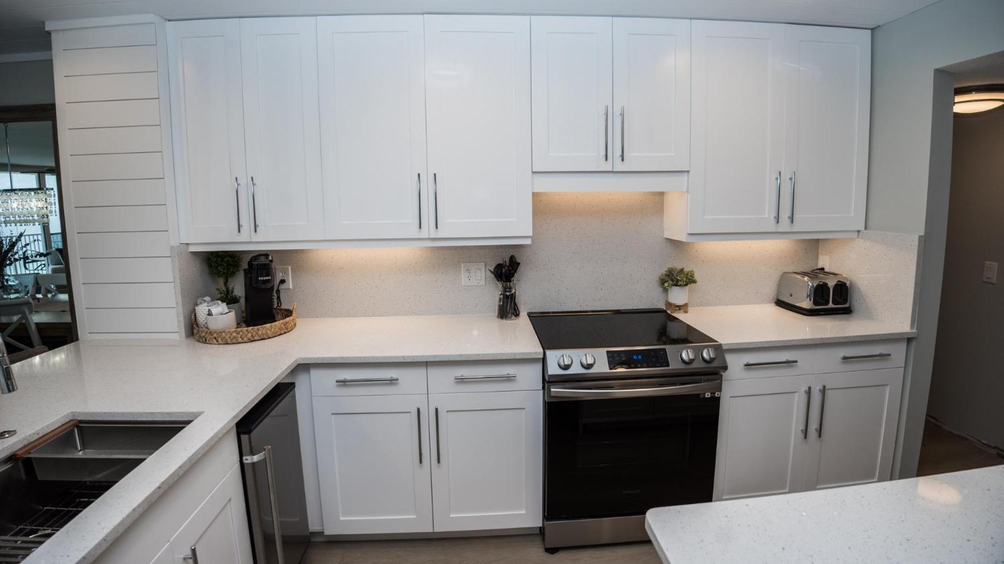 New Rental - 3Br 3Ba Corner Beachfront - 2024 Remodel - 3 Pools, Tiki Hut, Gym, Tennis Panama City Beach Εξωτερικό φωτογραφία
