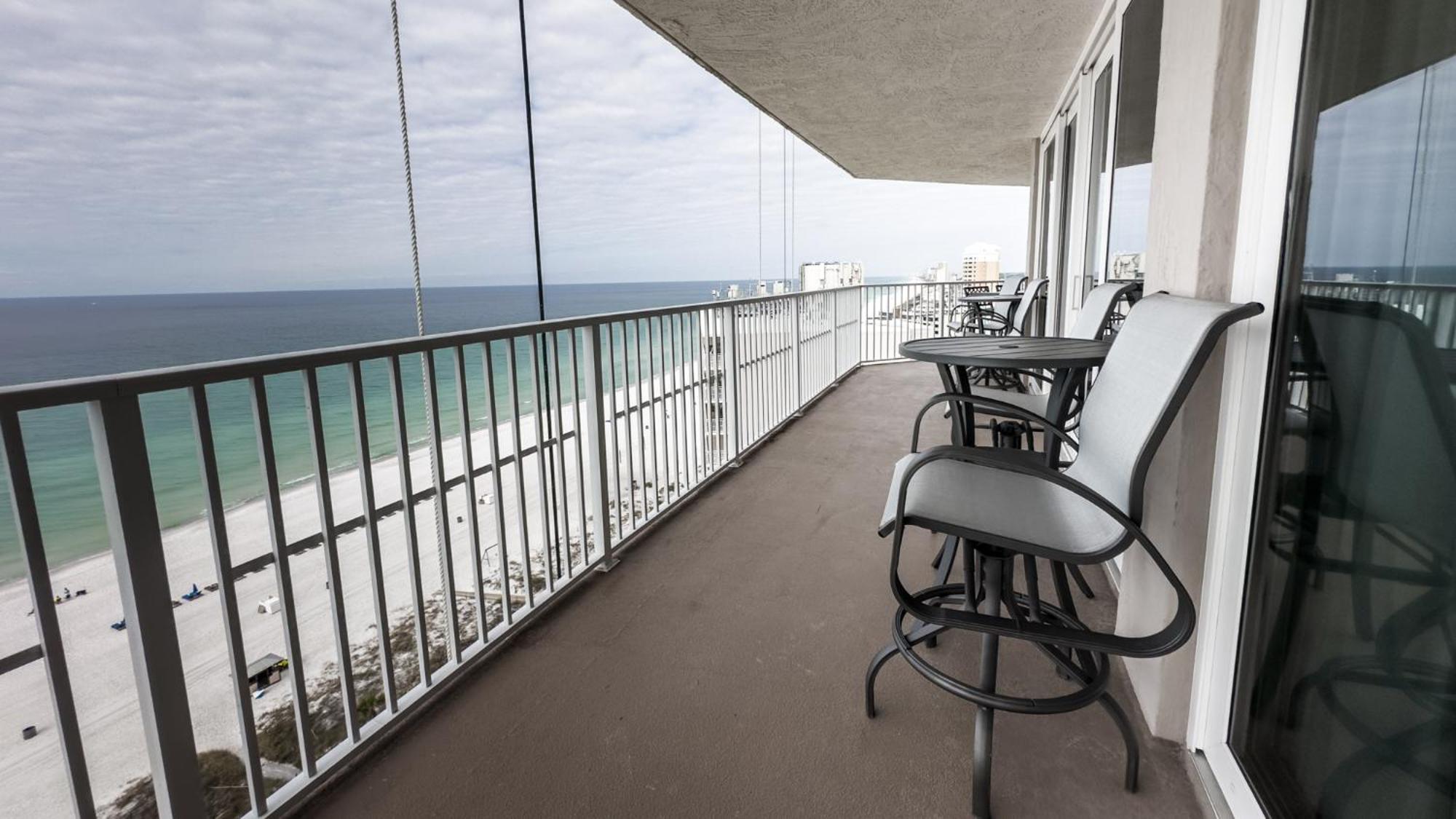 New Rental - 3Br 3Ba Corner Beachfront - 2024 Remodel - 3 Pools, Tiki Hut, Gym, Tennis Panama City Beach Εξωτερικό φωτογραφία