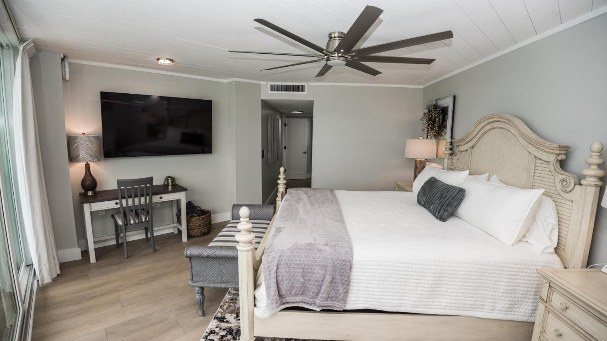 New Rental - 3Br 3Ba Corner Beachfront - 2024 Remodel - 3 Pools, Tiki Hut, Gym, Tennis Panama City Beach Εξωτερικό φωτογραφία