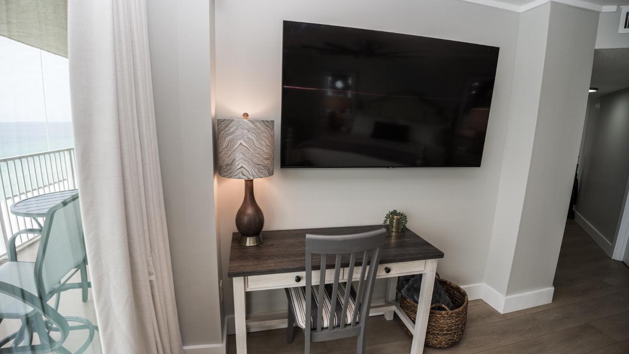 New Rental - 3Br 3Ba Corner Beachfront - 2024 Remodel - 3 Pools, Tiki Hut, Gym, Tennis Panama City Beach Εξωτερικό φωτογραφία